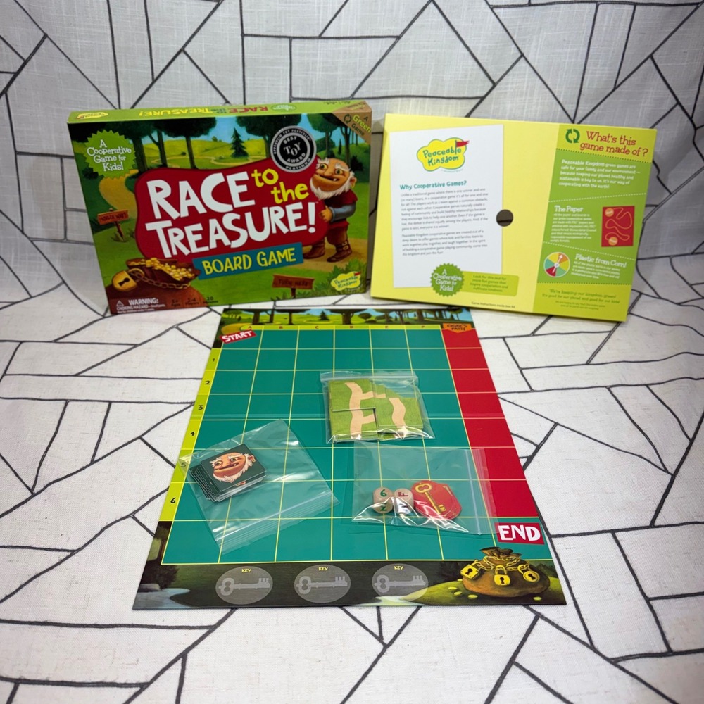 Peaceable Kingdom Race to the Treasure Board Game OS Green Cooperative Kids Game